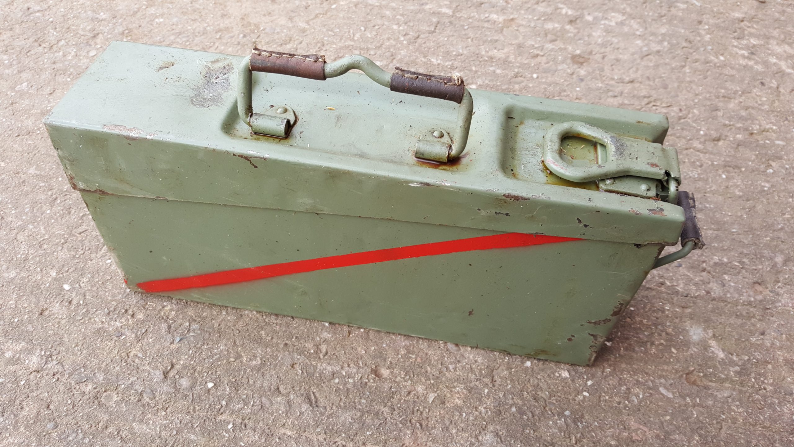 German MG34/42 Belt loader in case - Image 4