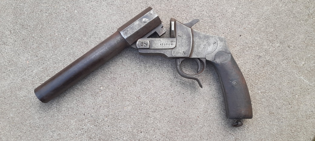 German 27mm Hebel Flare Pistol S/N49686 - Image 3