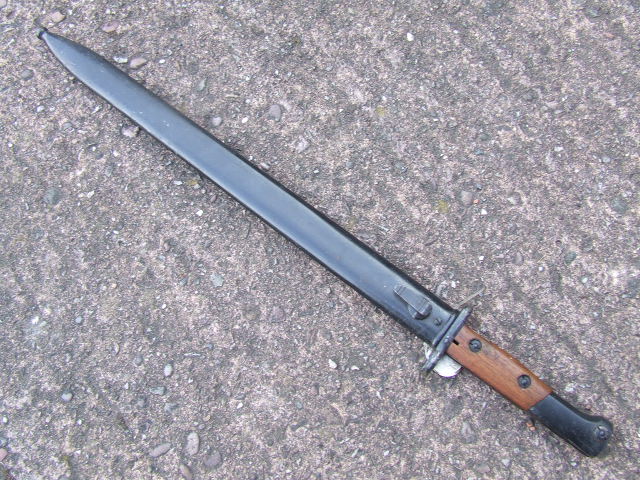 Mauser (Long) Bayonet & scabbard