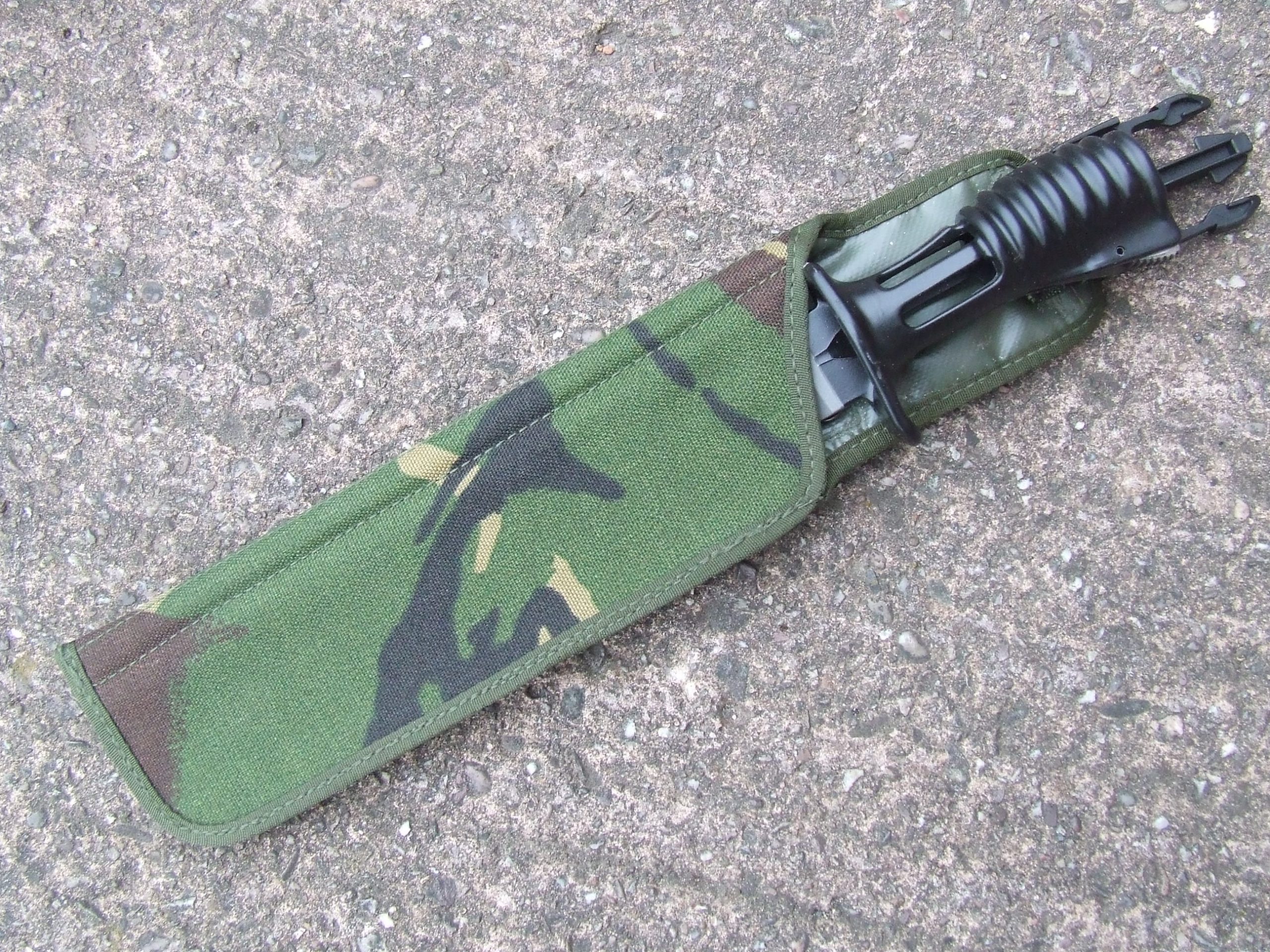 SA80 bayonet & scabbard (cammo) Unissued +++ Limited Stock ++++ - Image 2