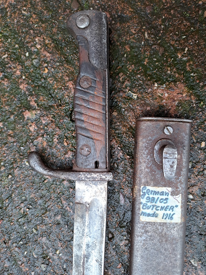 German Seitengewehr 98 "Butcher" bayonet & scabbard - Image 5