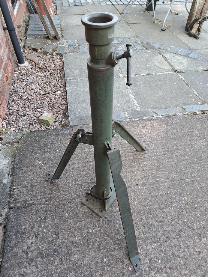 M31 Genuine Pedestal Jeep mount for the .30/.50 calibre - Image 3
