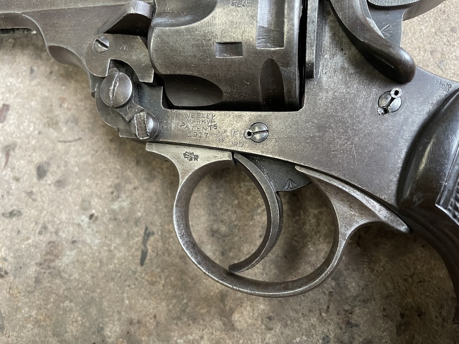 Webley MKVI 1917 dated S/n258021 - Image 2