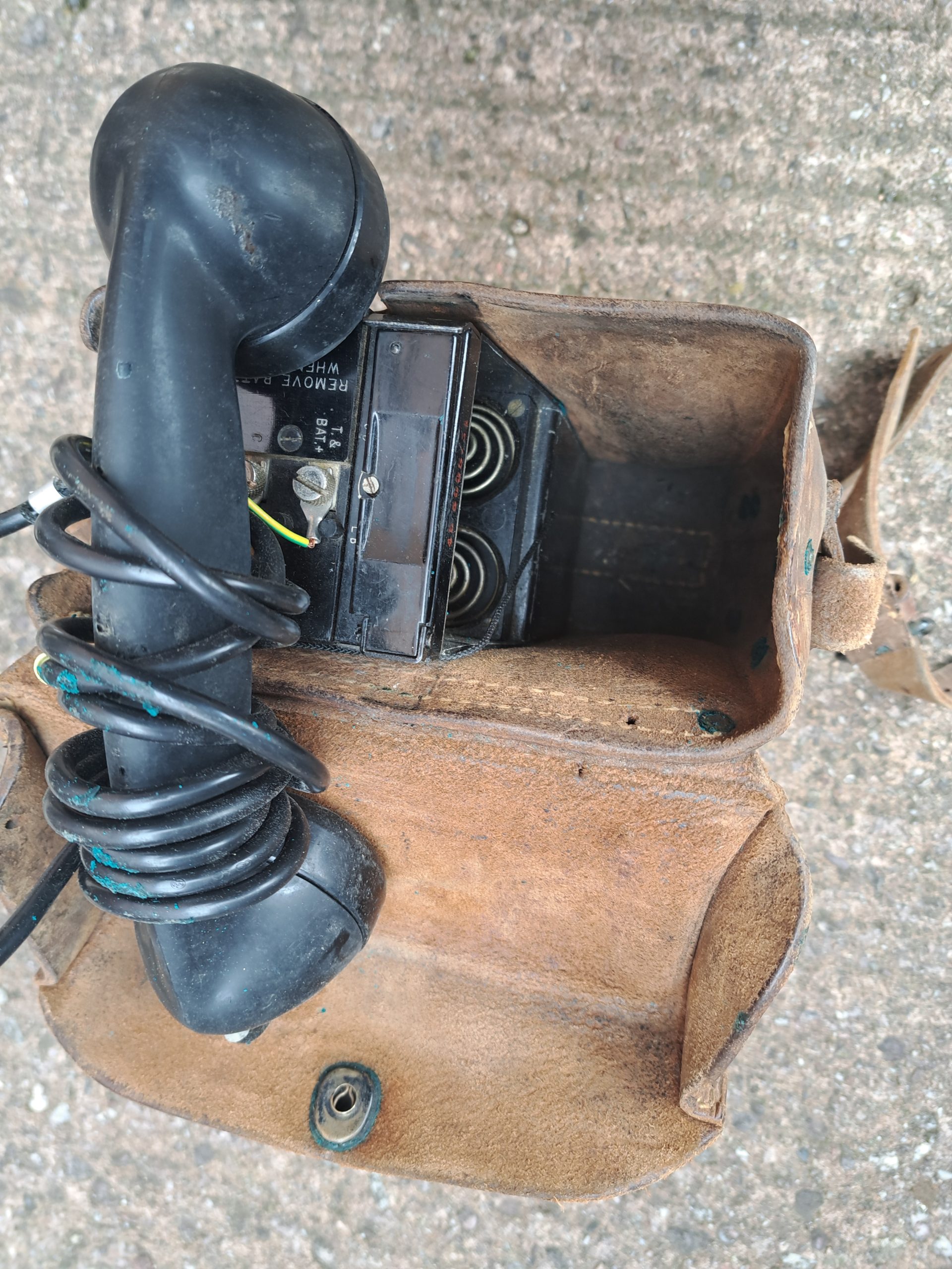 US Army Signal Corps field telephone Early issue - Image 6