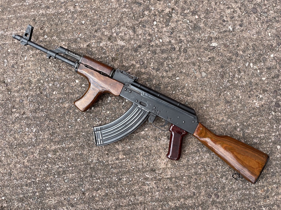Romanian AK47 with front grip S/N IT2367