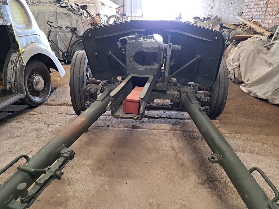 German PAK 40 75mm anti tank gun - Image 10