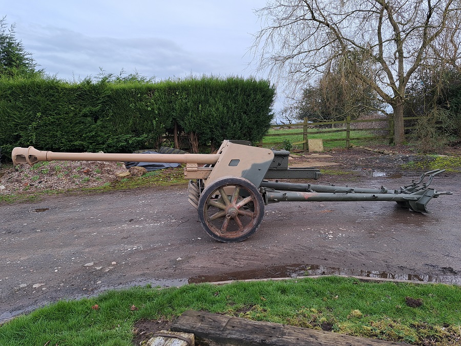 German PAK 40 75mm anti tank gun - Image 3