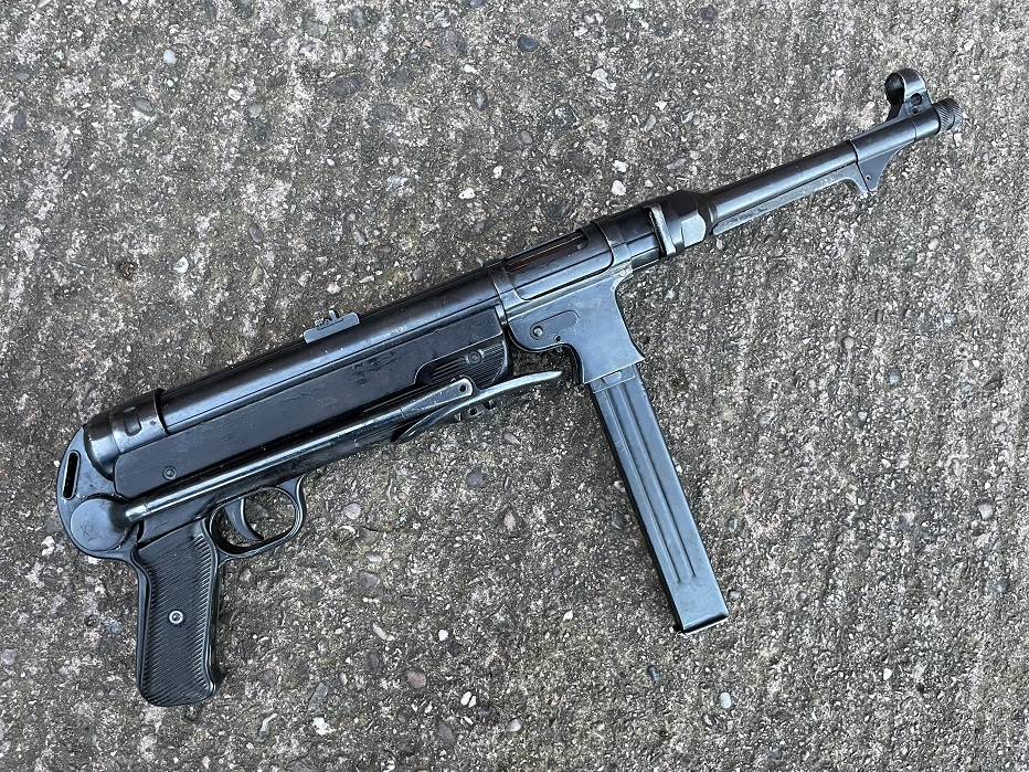 German MP40 Dated 1940 Matching Numbers - Image 4