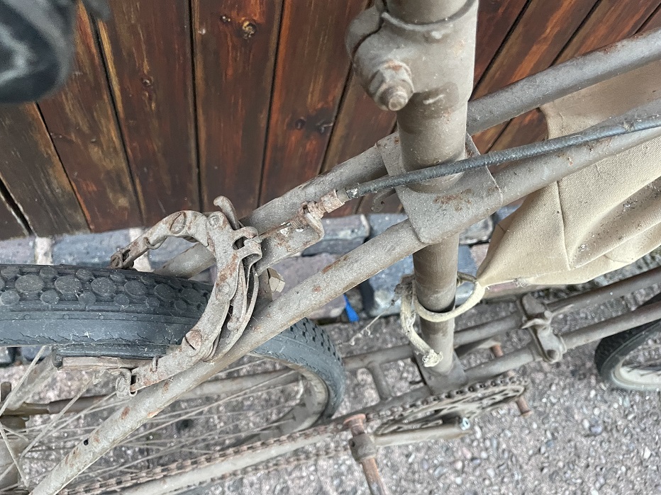 BSA Paratrooper Folding Bicycle #1 - Image 10