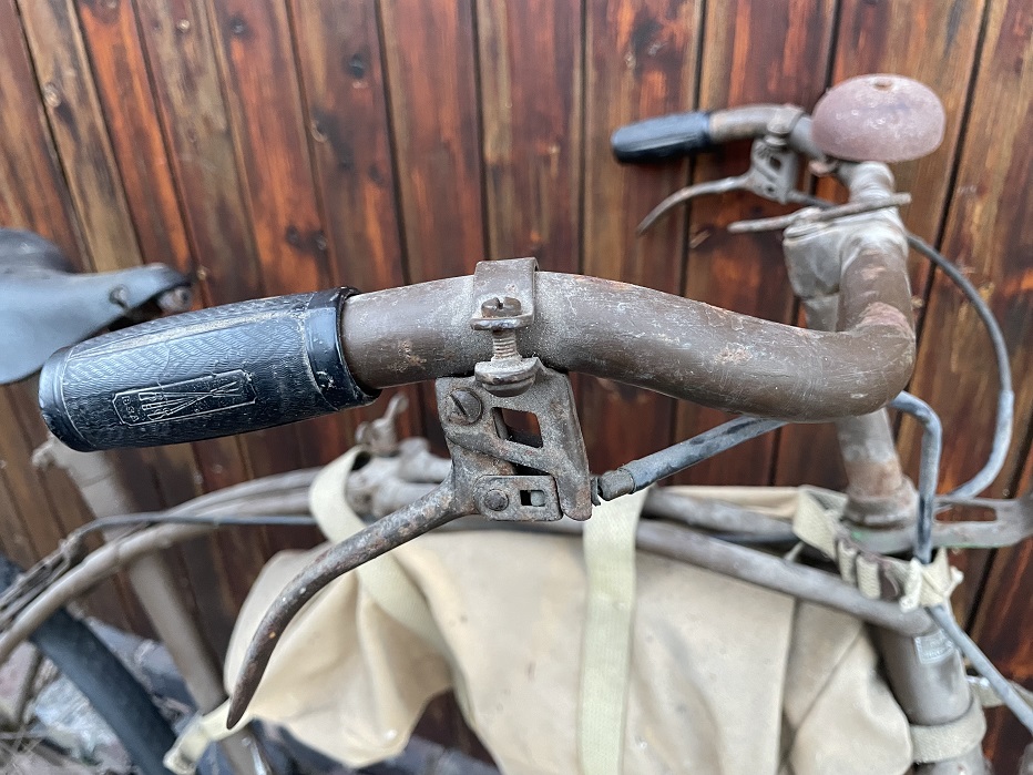 BSA Paratrooper Folding Bicycle #1 - Image 11